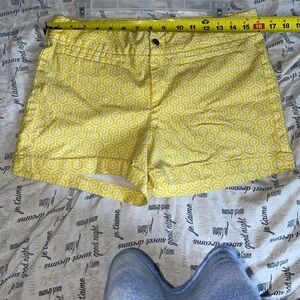 Banana Republic Yellow Bermudas Casual Summer Shorts
